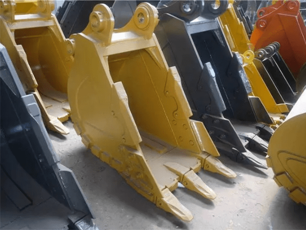 buckets with wear parts installed, such as bucket teeth, side cutters, sidebar protectors